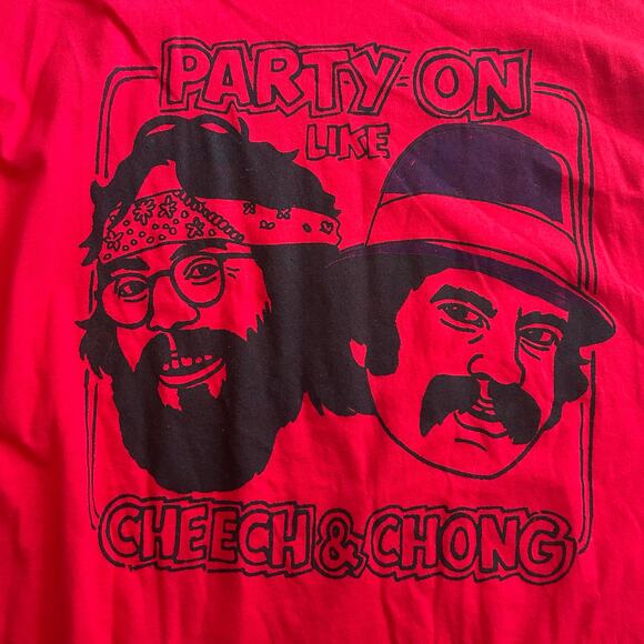 Party on like CHEECH & CHONG T-Shirt SZ 3 X Red Like New - Picture 2 of 6